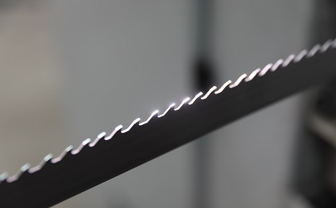 南充双金属带锯条产生切削噪音的原因具体有哪些？